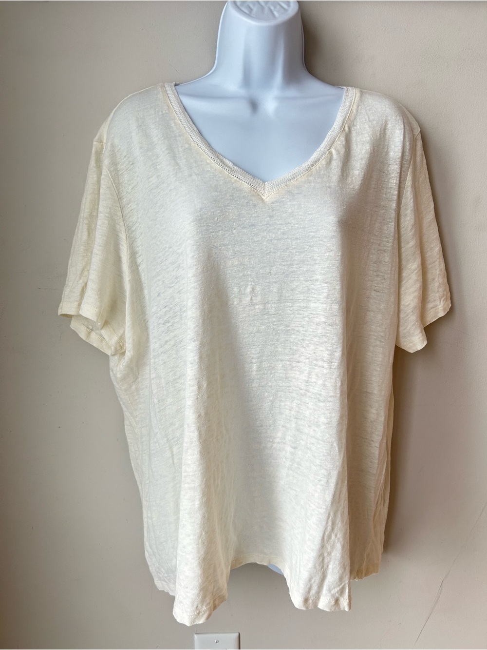 Charlie B 100% Linen V-Neck Tee Ivory Plus Size 2X Casual Minimalist